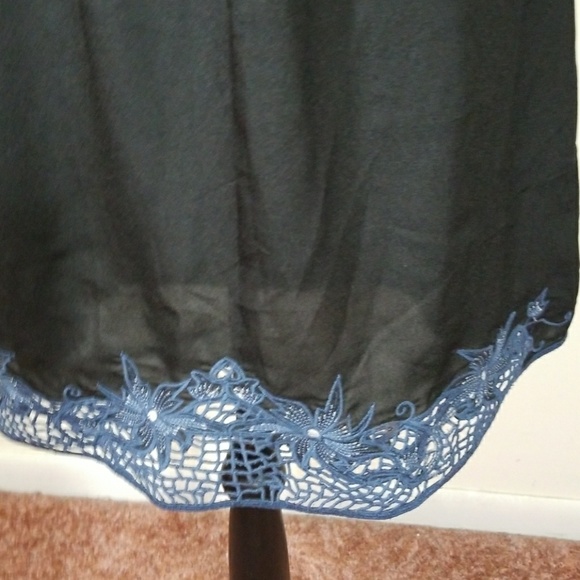 Sharon Couture black dress embroidered detail. S - Picture 4 of 8